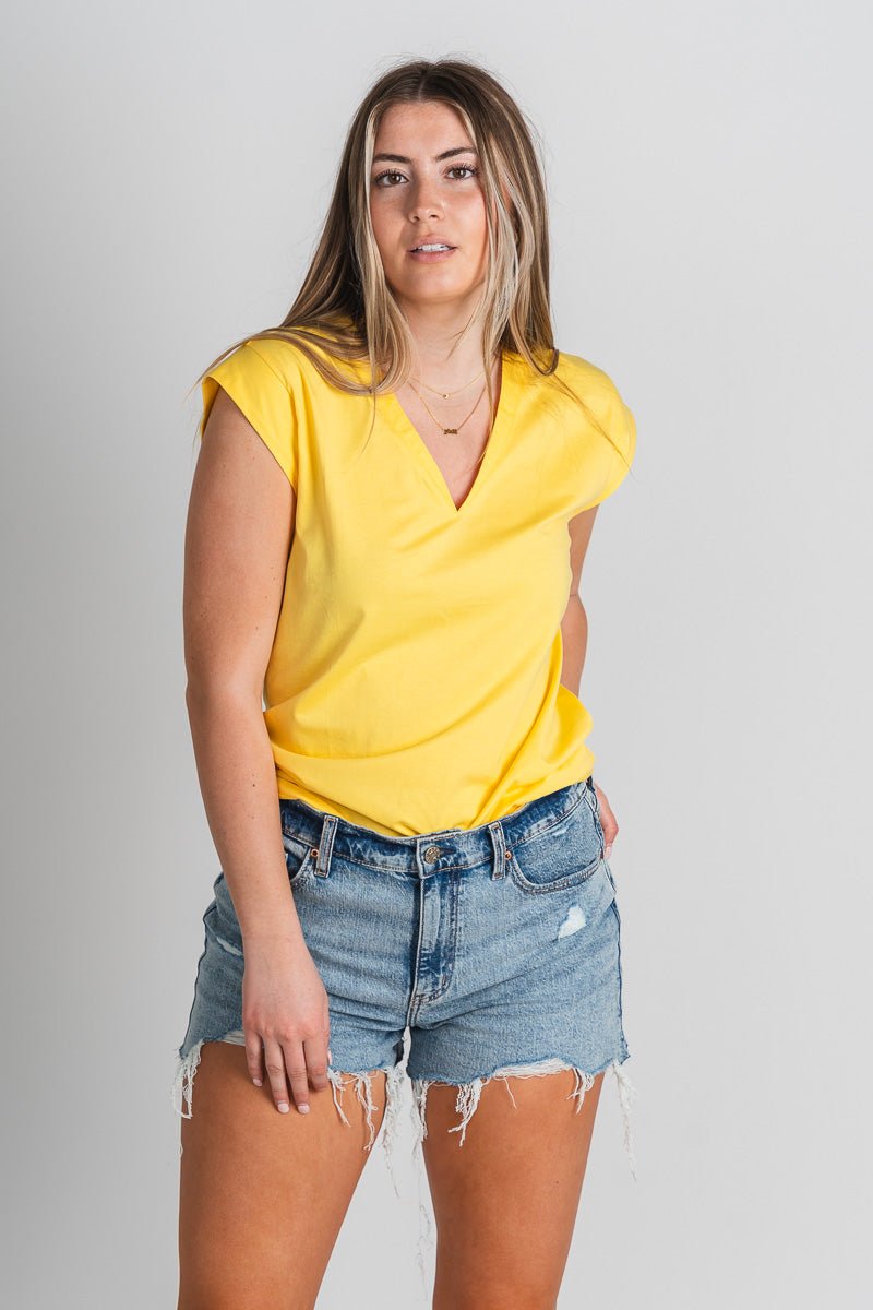 V-neck tank top yellow - Cute - Trendy Tank Tops at Lush Fashion Lounge Boutique in Oklahoma City