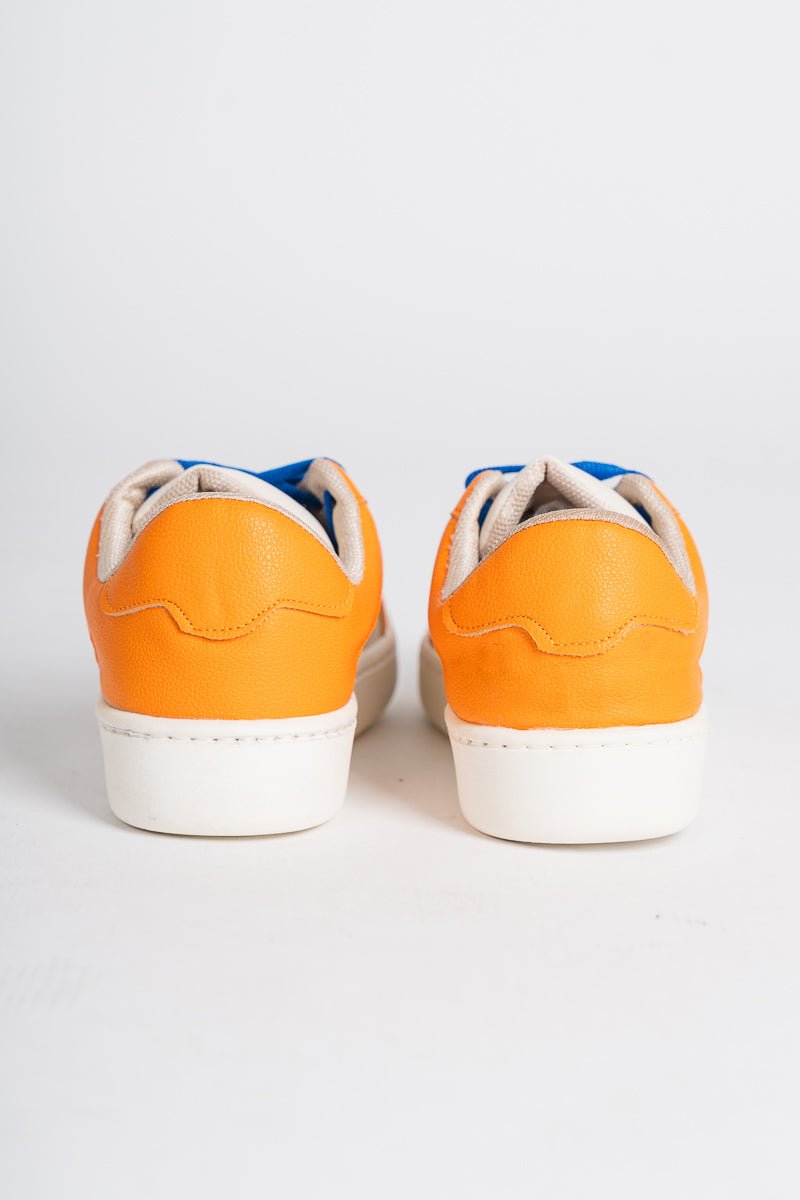 Star sneakers orange