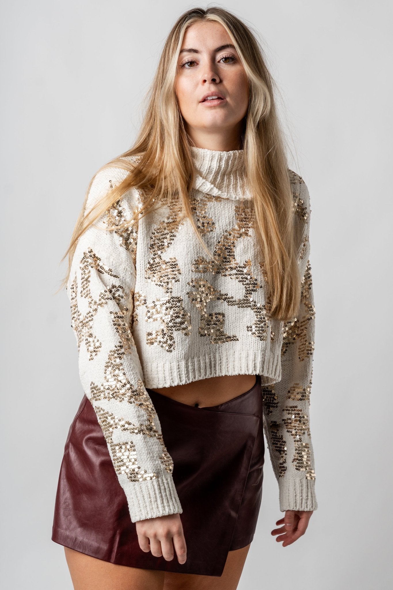 Sequin turtleneck crop sweater cream/gold – Stylish Sweaters | Boutique Sweaters at Lush Fashion Lounge Boutique in Oklahoma City
