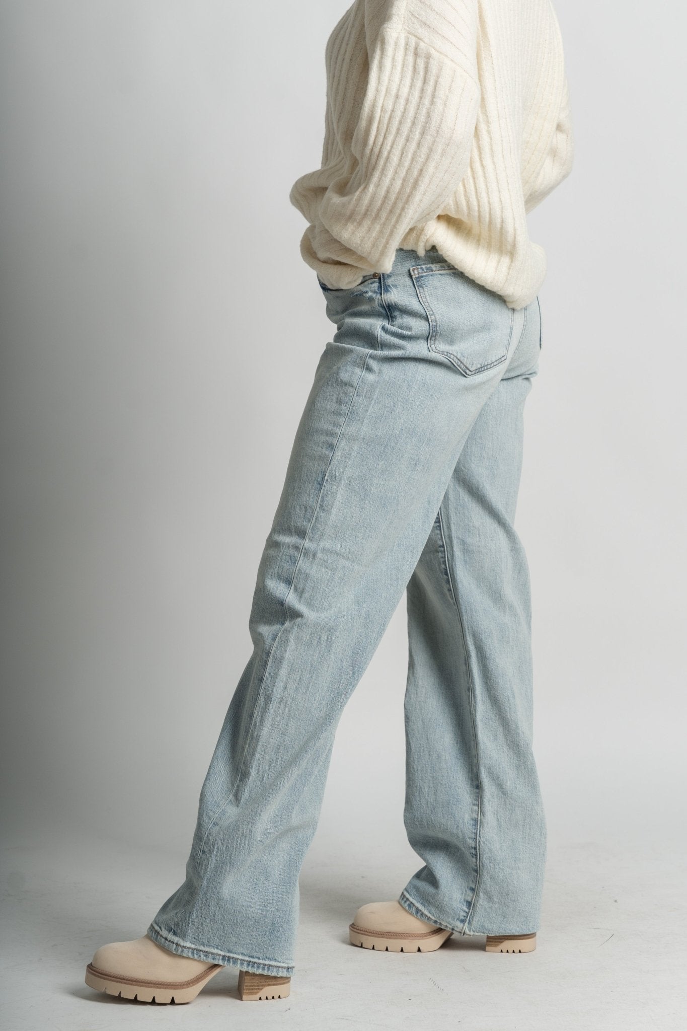Daze off duty high rise 90's wide leg jeans sweet trip | Lush Fashion Lounge: boutique women's jeans, fashion jeans for women, affordable fashion jeans, cute boutique jeans