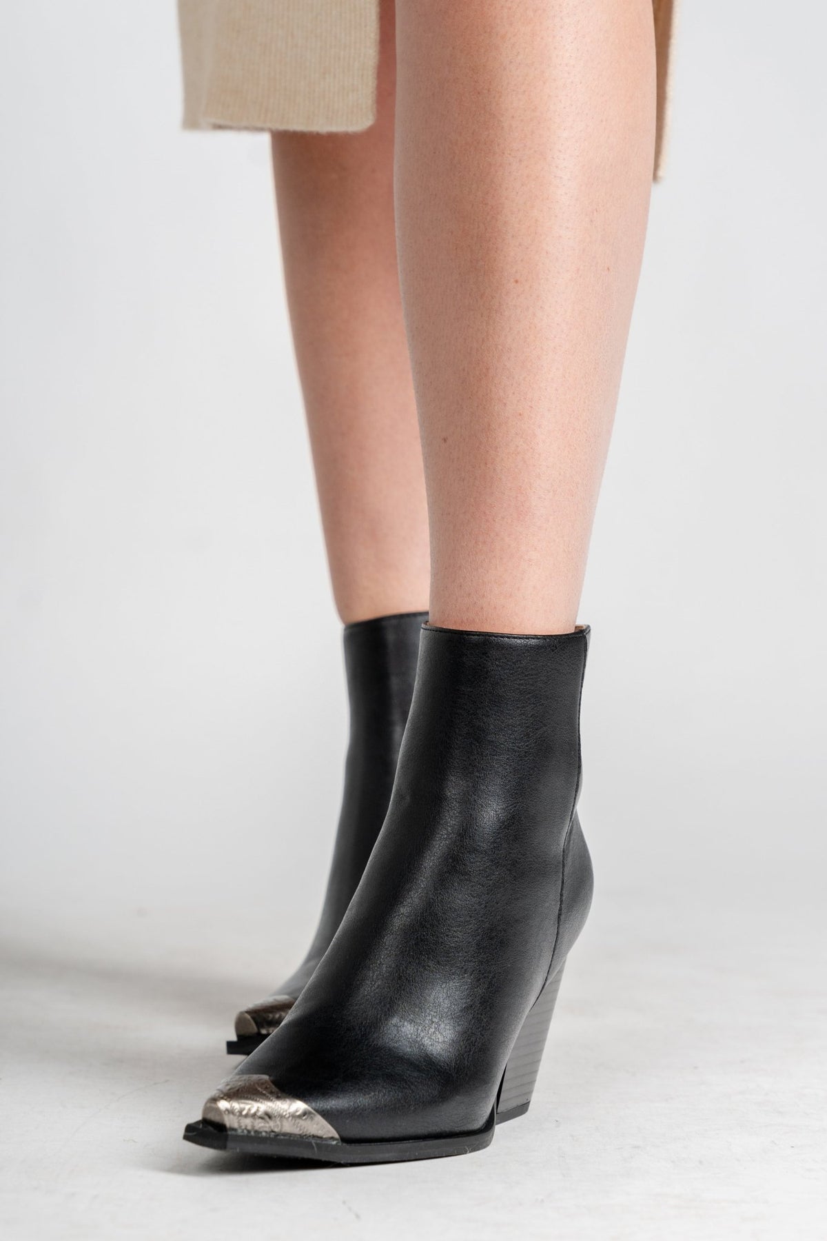 Zion cowboy boot black - Cute boots - Trendy Shoes at Lush Fashion Lounge Boutique in Oklahoma City