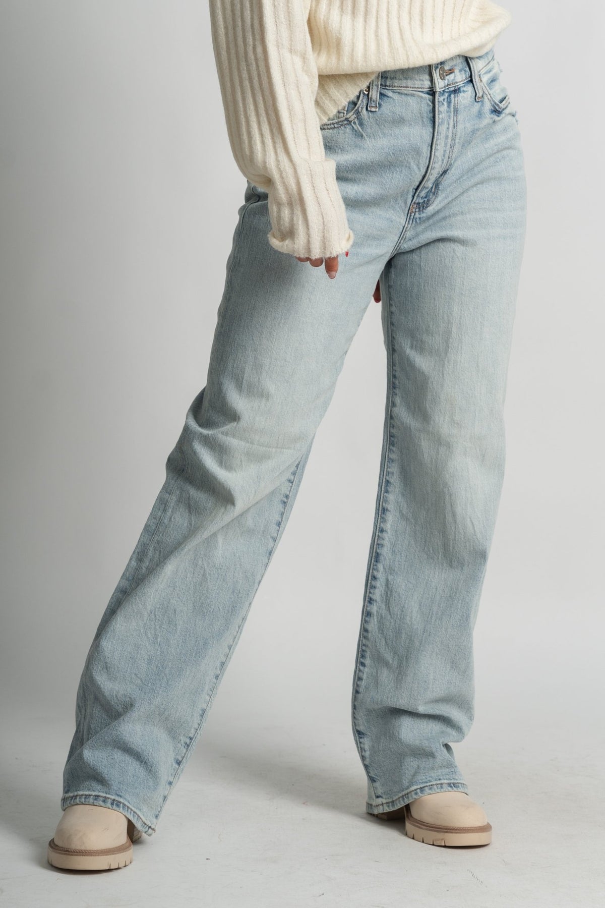 Daze off duty high rise 90's wide leg jeans sweet trip | Lush Fashion Lounge: boutique women's jeans, fashion jeans for women, affordable fashion jeans, cute boutique jeans