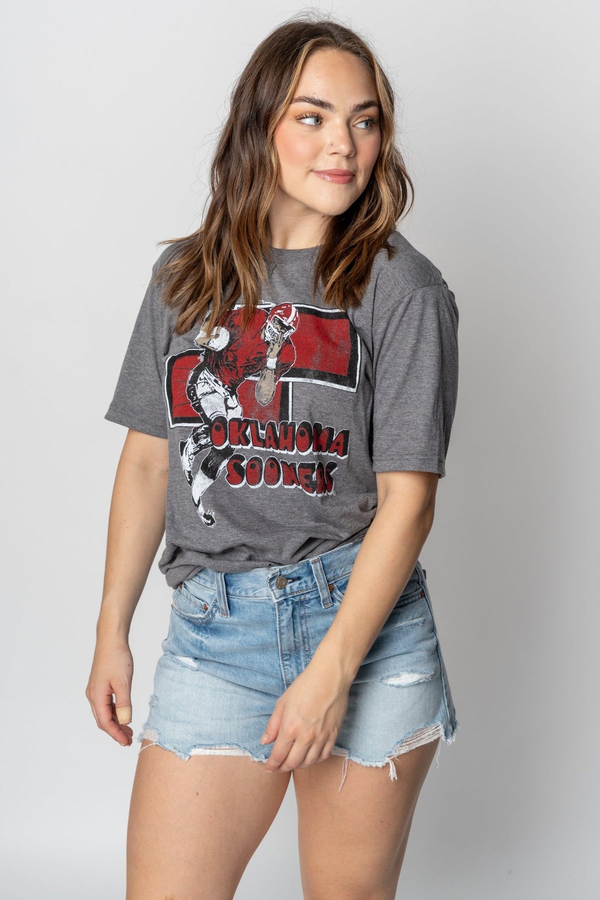 OU OU running player unisex t-shirt grey t-shirt | Lush Fashion Lounge Trendy Oklahoma University Sooners Apparel & Cute Gameday T-Shirts