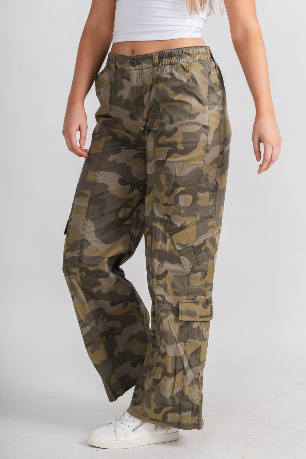Cargo camo pants olive | Lush Fashion Lounge: women's boutique pants, boutique women's pants, affordable boutique pants, women's fashion pants