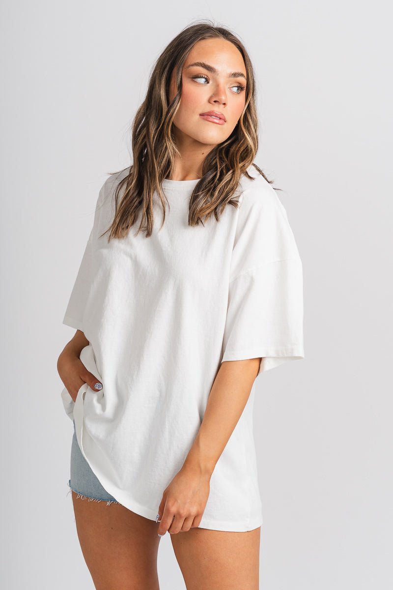 Oversized t-shirt off white - Trendy T-shirts - Cute Loungewear Collection at Lush Fashion Lounge Boutique in Oklahoma City