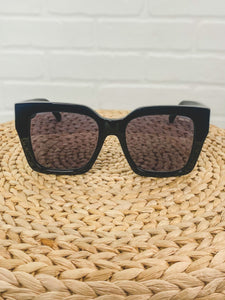 Freyrs Bon Chic sunglasses black - Trendy Sunglasses - Unique Eyewear at Lush Fashion Lounge Boutique in Oklahoma