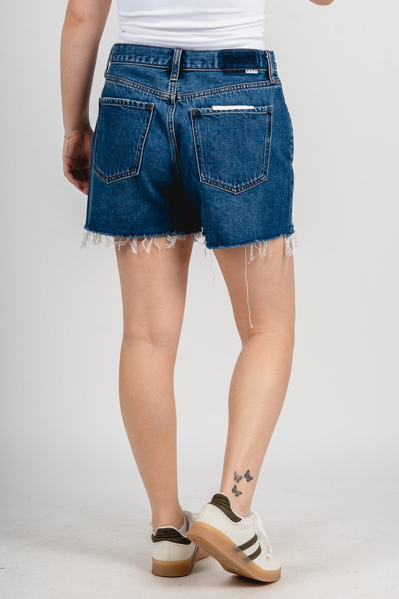 Daze mid rise crossroads shorts currents