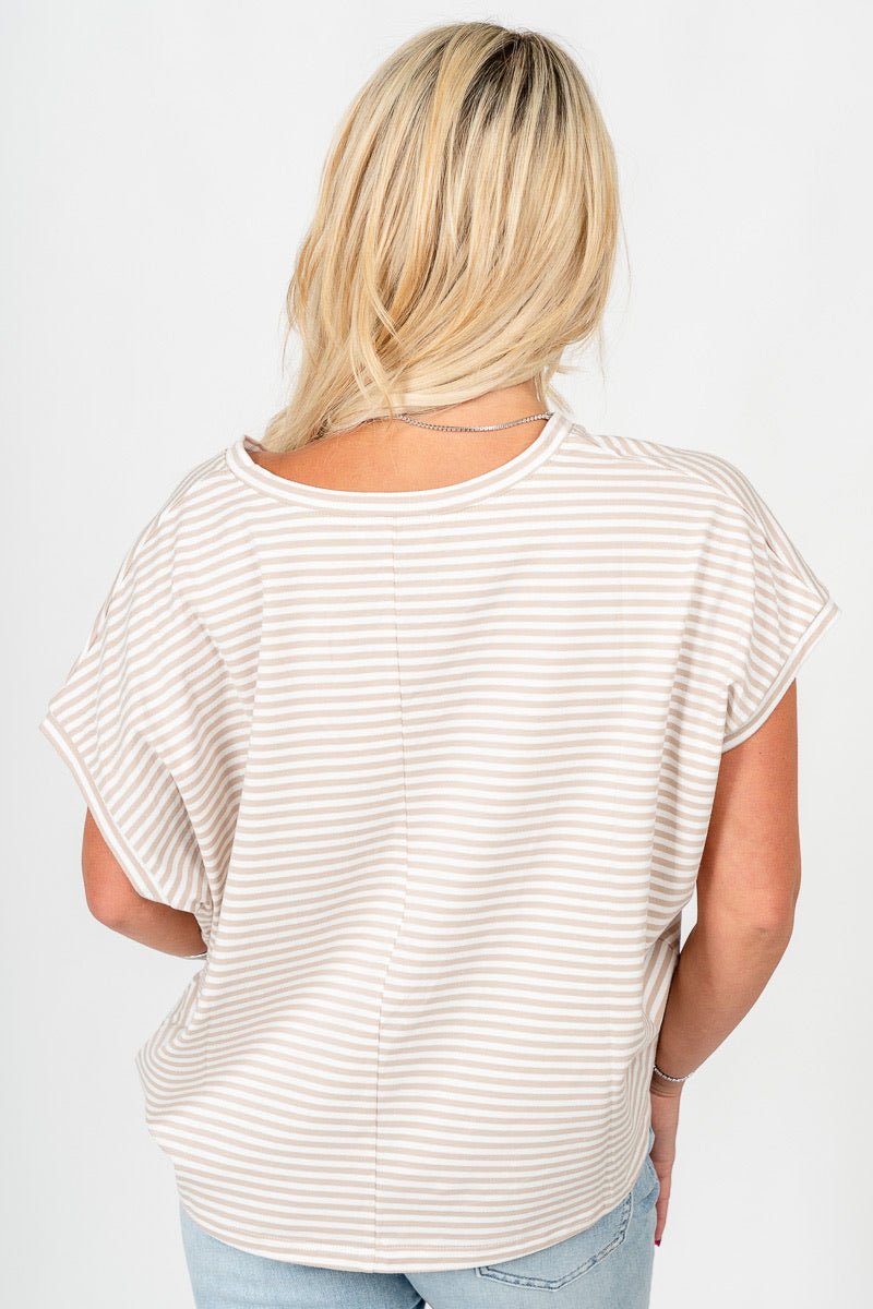 Boxy striped short sleeve top beige/white
