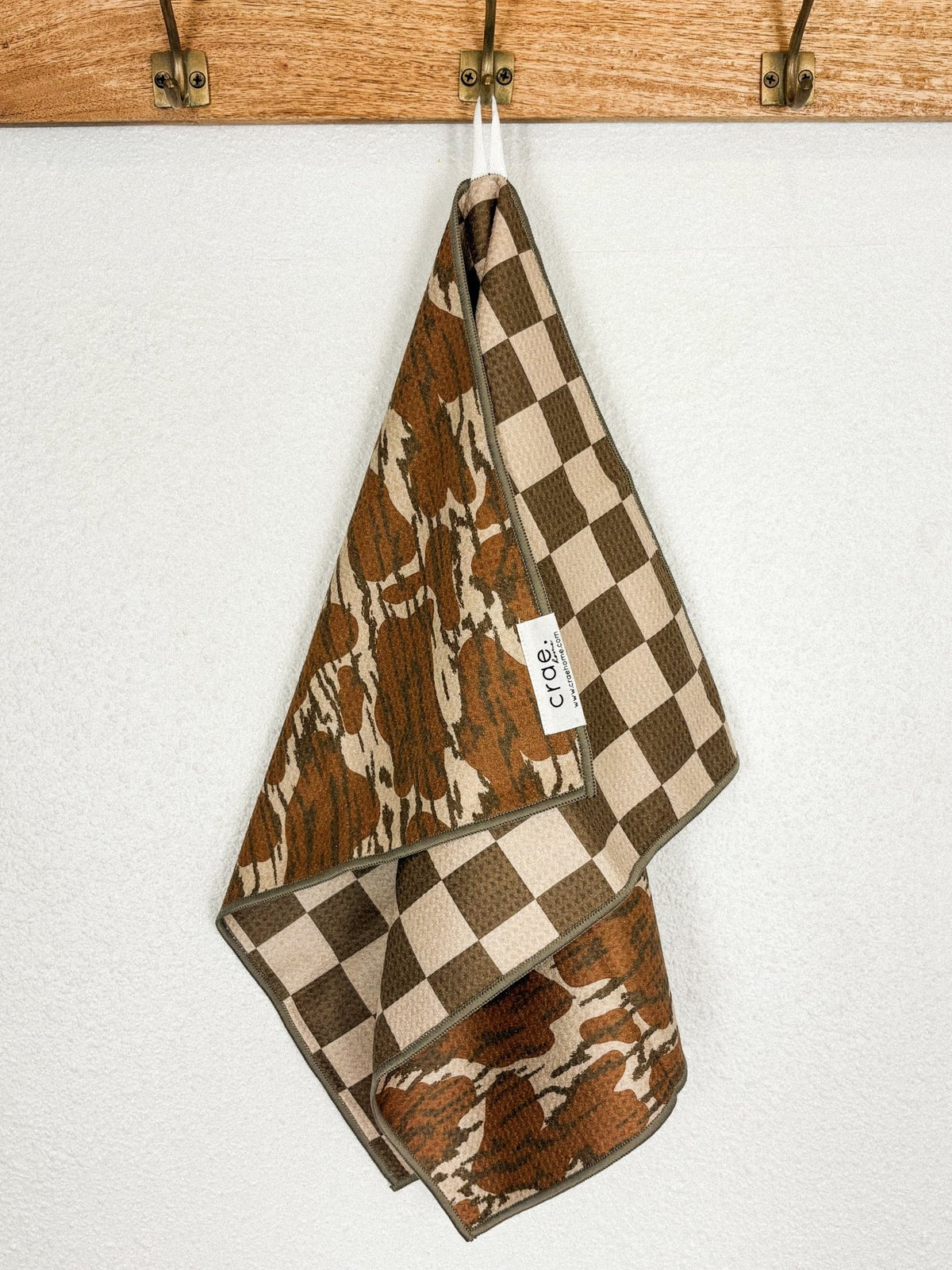 Crae reversible hand towel oakley - Trendy Gifts at Lush Fashion Lounge Boutique in Oklahoma City