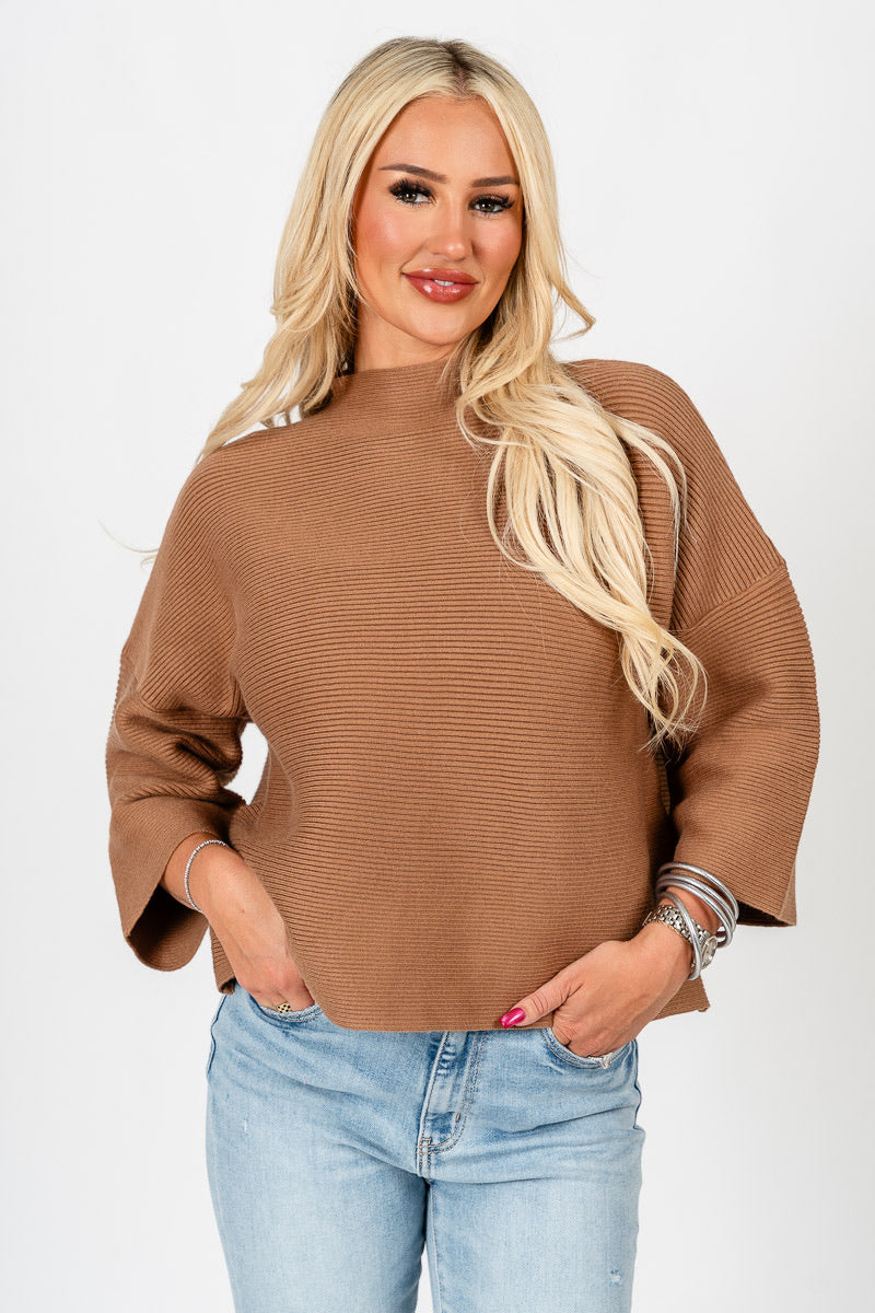 Mock neck ribbed short sleeve sweater camel