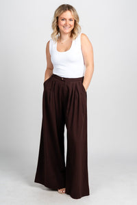 Pleated wide leg linen pants espresso | Lush Fashion Lounge: women's boutique pants, boutique women's pants, affordable boutique pants, women's fashion pants