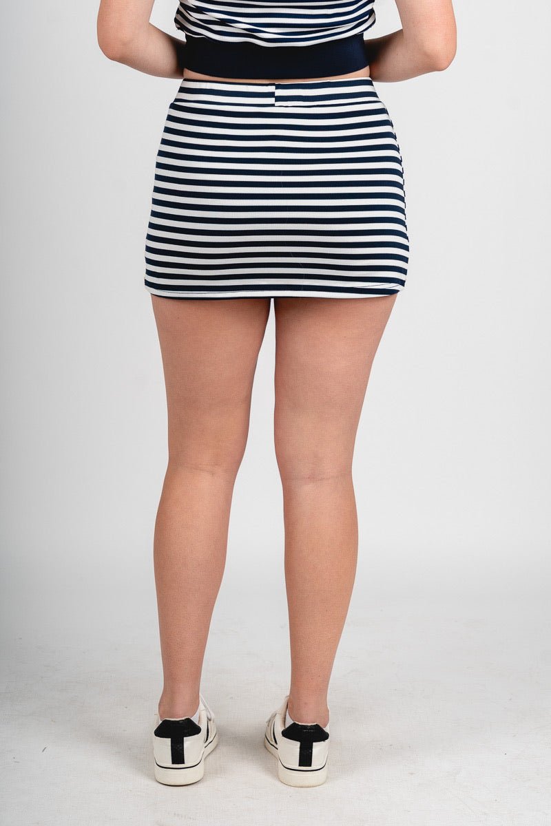 Striped mid rise skort navy/white