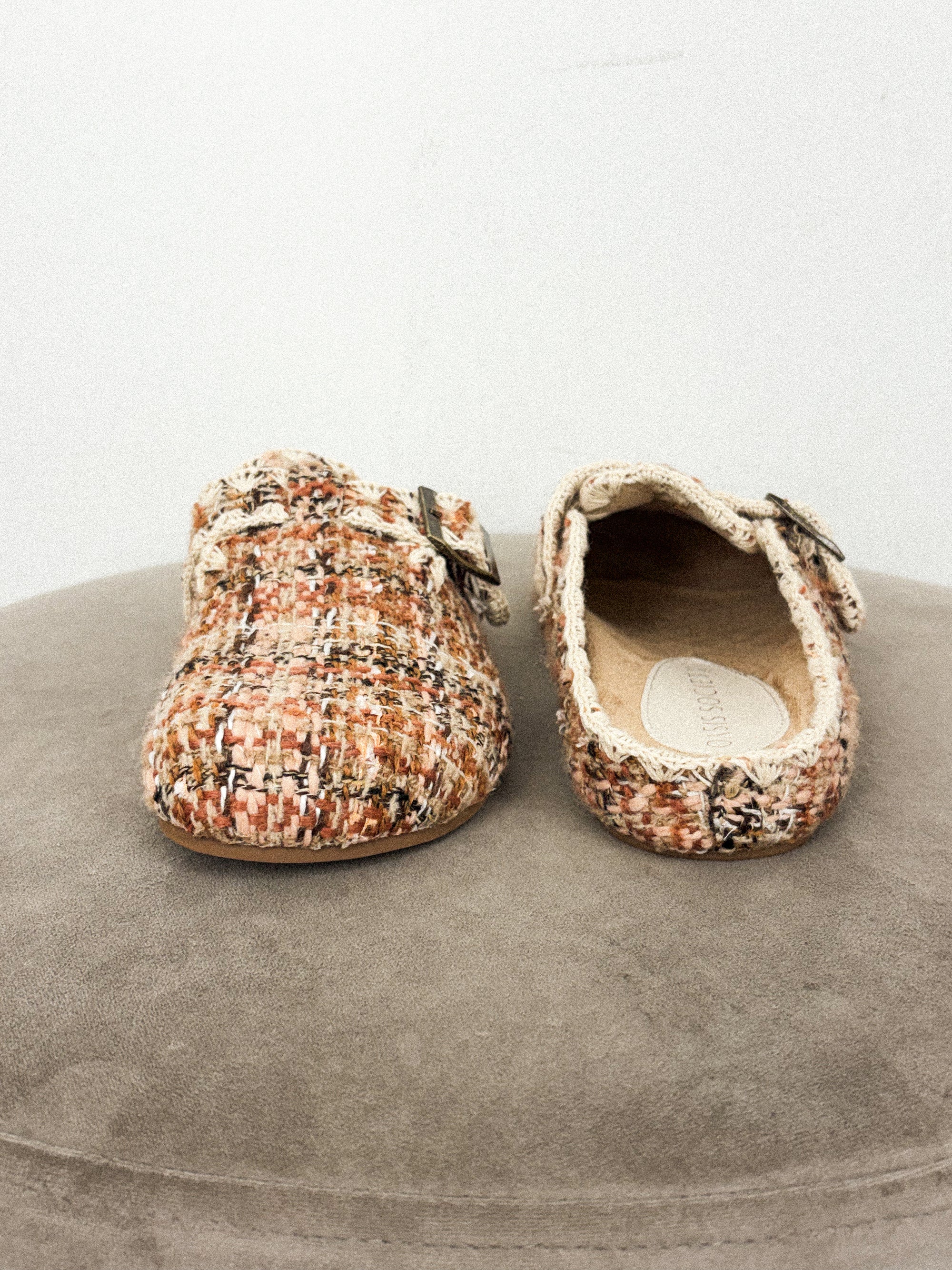 Teri tweed buckle mule chai