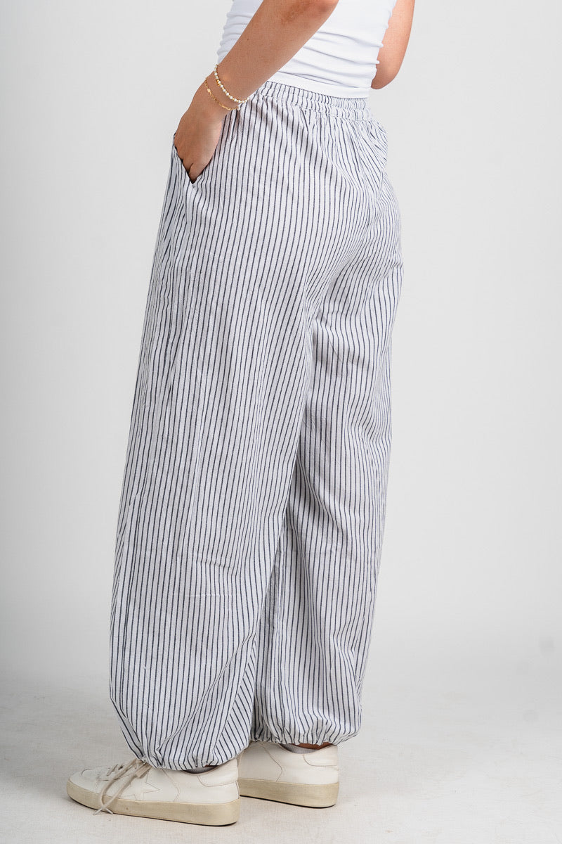 Striped balloon pants white/black