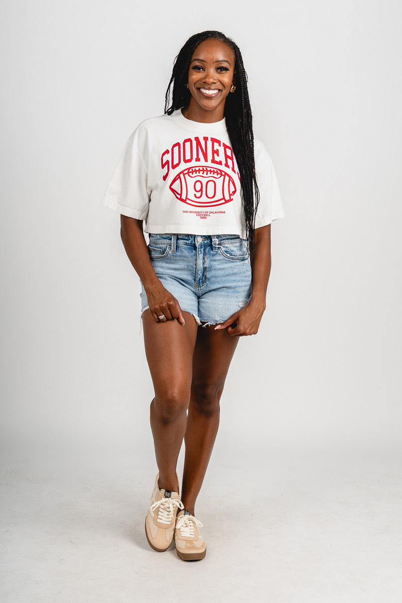 OU OU Sooners campus classic crop t-shirt off white T-shirt | Lush Fashion Lounge Trendy Oklahoma University Sooners Apparel & Cute Gameday T-Shirts