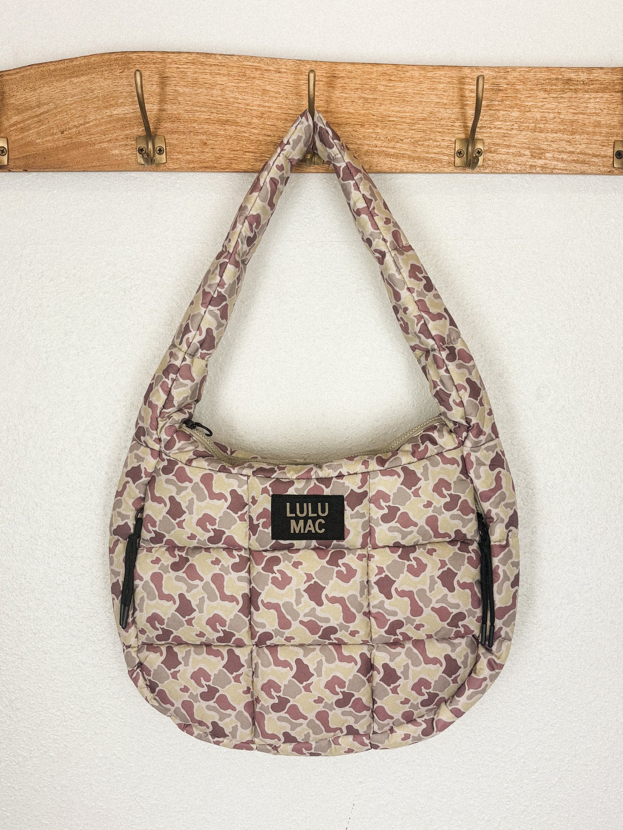 LuLu Mac puffer tote bag light camo