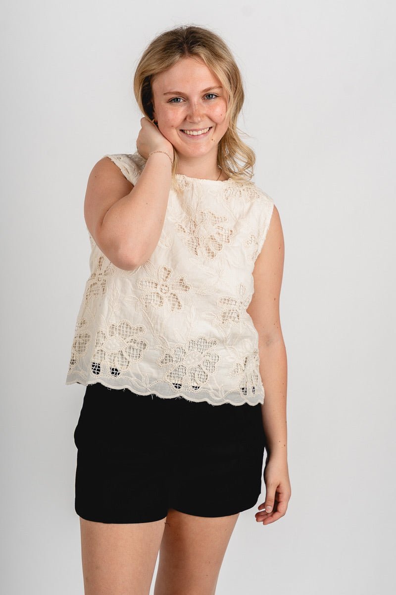 Scalloped lace tank top cream - Cute tank top - Trendy Tank Tops at Lush Fashion Lounge Boutique in Oklahoma City