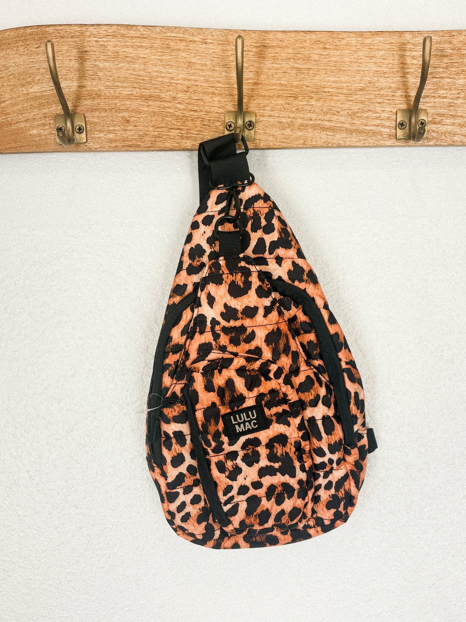 LuLu Mac puffer sling bag leopard - Trendy Bags at Lush Fashion Lounge Boutique in Oklahoma City