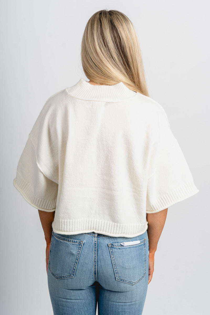 Short sleeve mock neck sweater off white