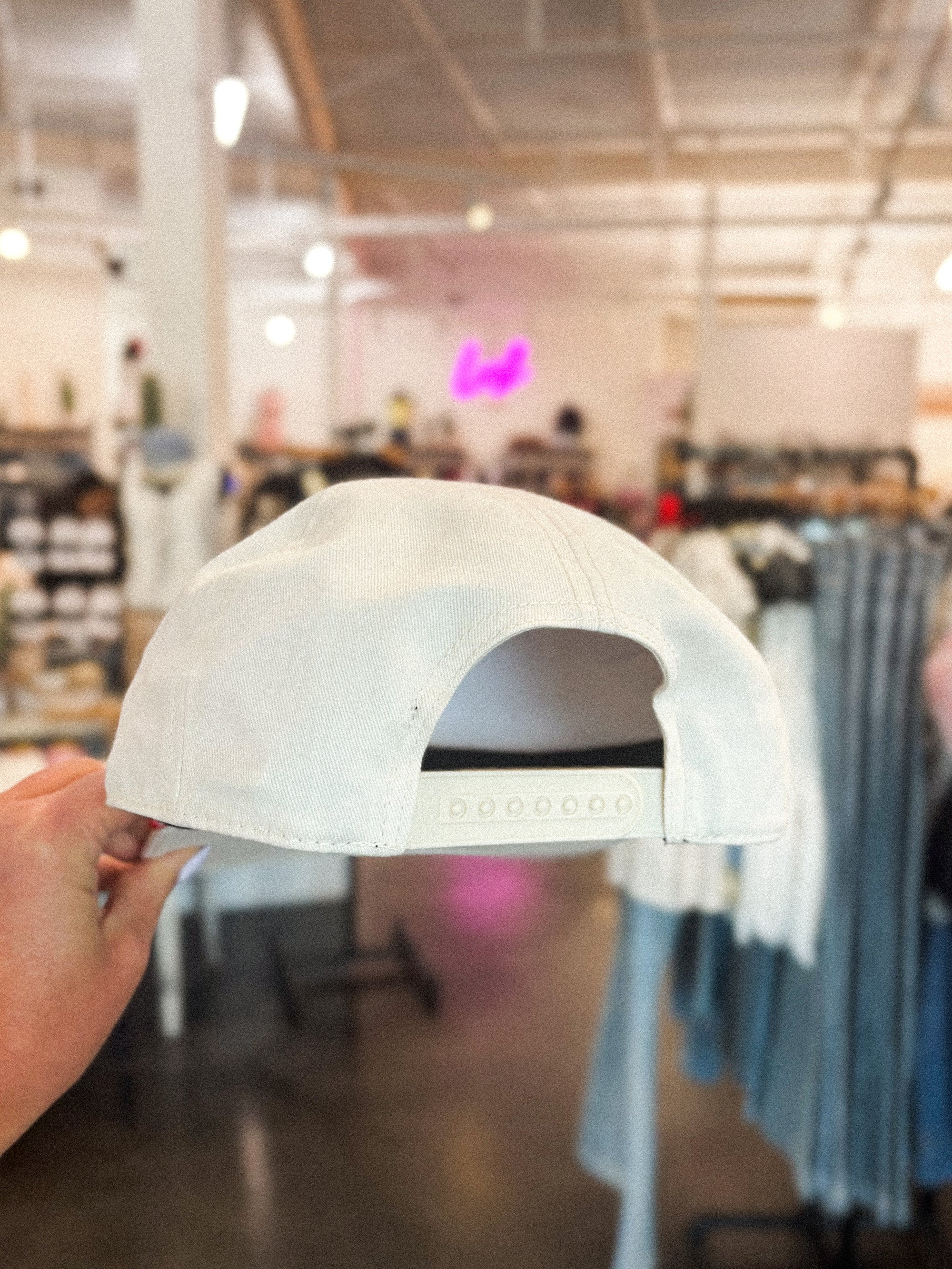 Enjoy Coke hat white