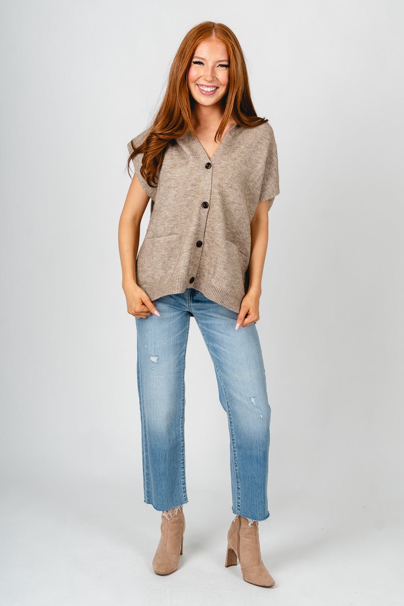 Hooded sweater vest grain