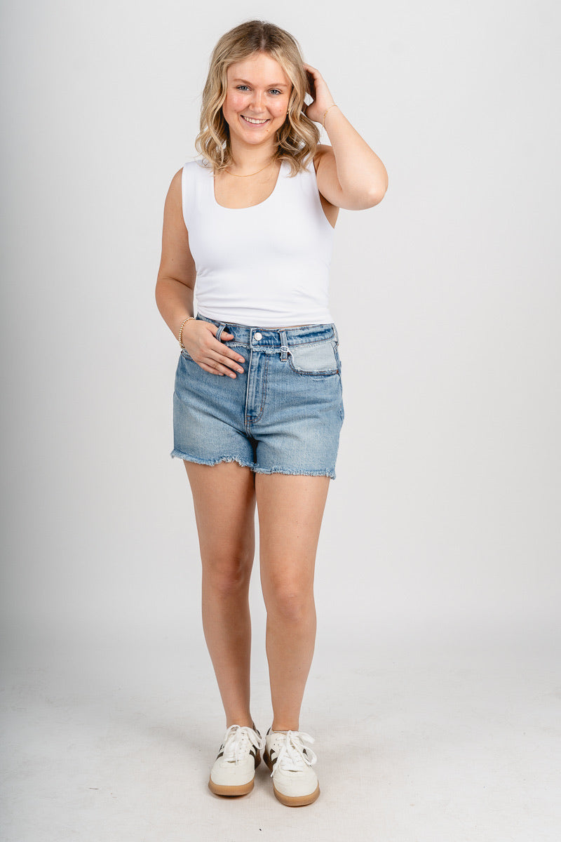 Daze high rise knockout shorts starry