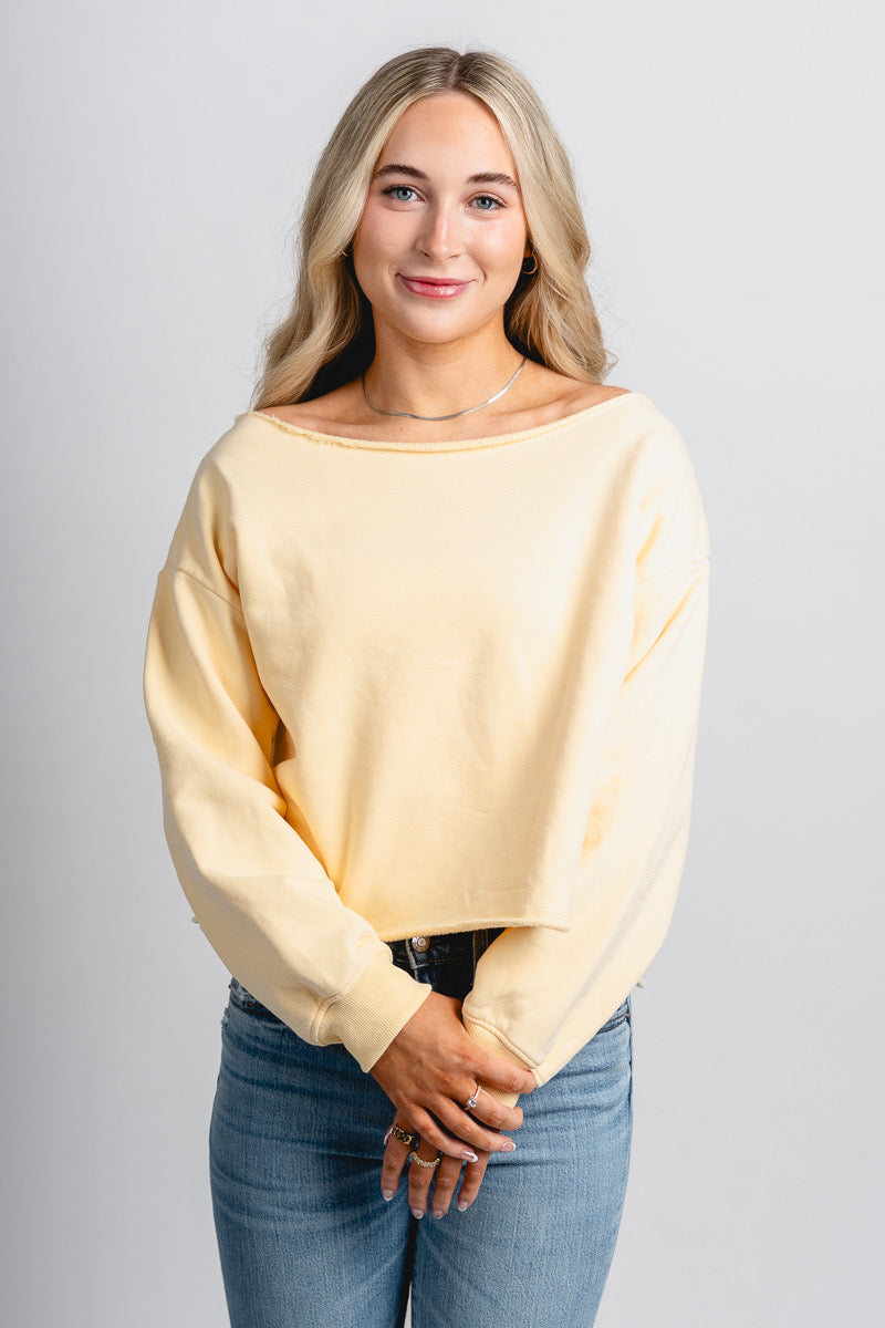 Off shoulder sweatshirt butter yellow