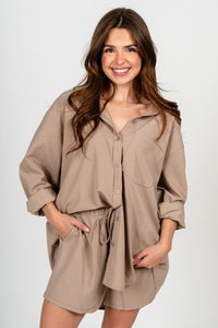 Striped high rise shorts beige - Trendy shorts - Fashion Shorts at Lush Fashion Lounge Boutique in Oklahoma City