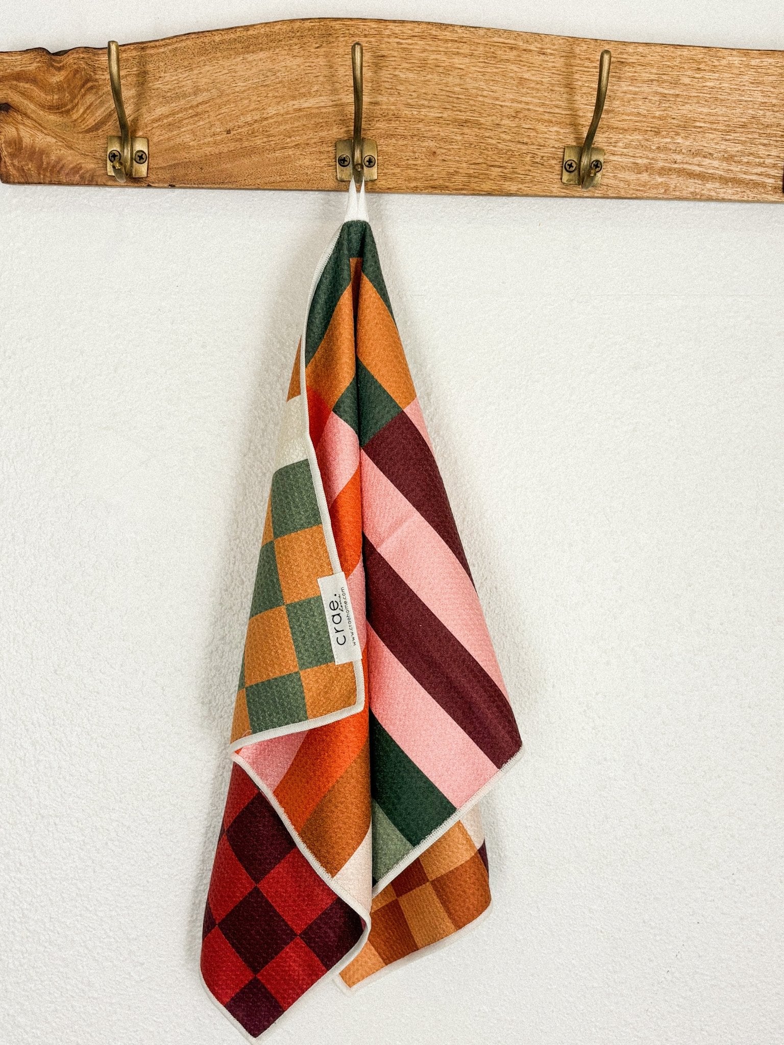Crae reversible hand towel color study - Trendy Gifts at Lush Fashion Lounge Boutique in Oklahoma City
