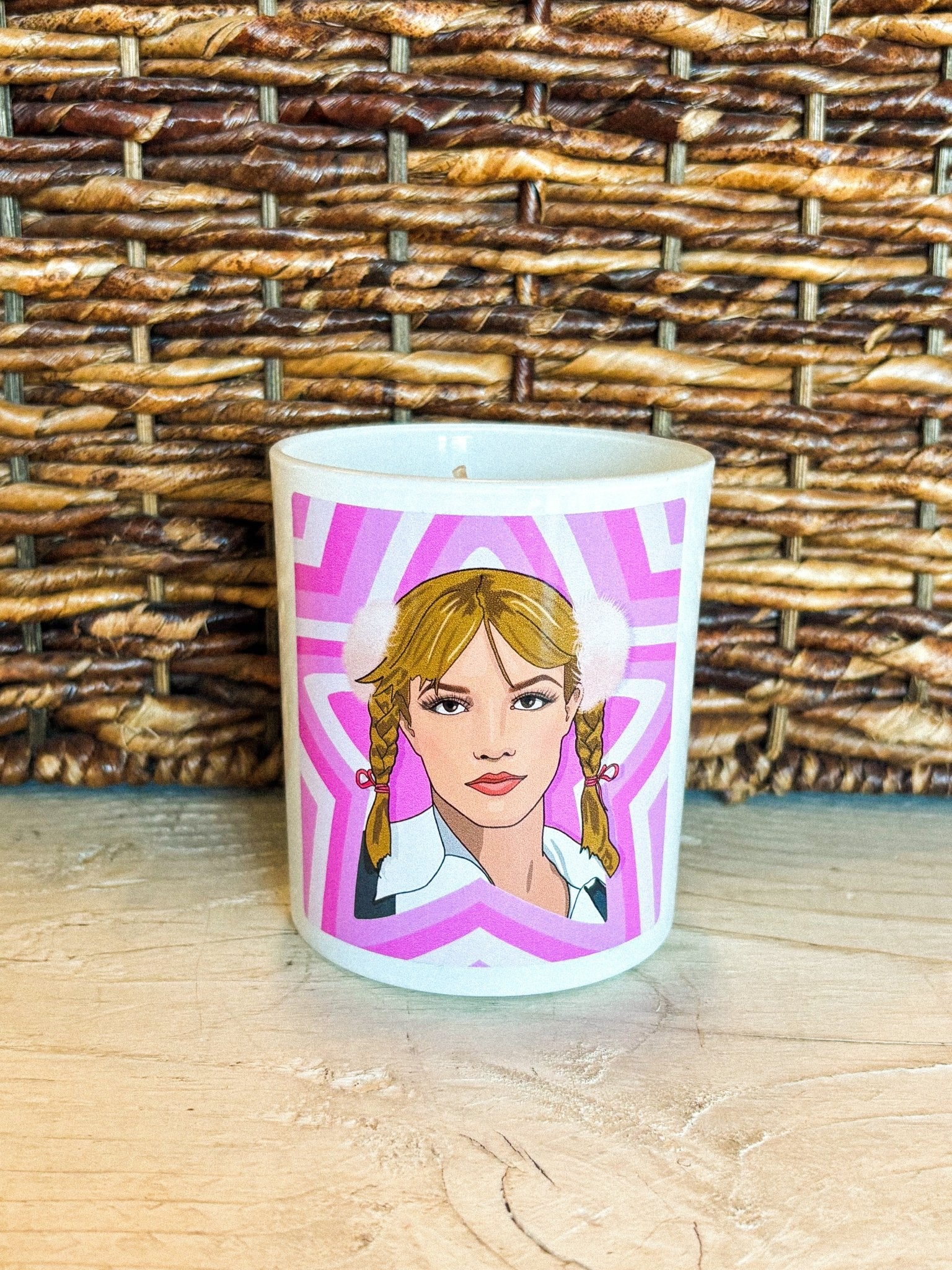 Art Wow pop culture candle britney stars - Trendy Candles and Scents at Lush Fashion Lounge Boutique in Oklahoma City