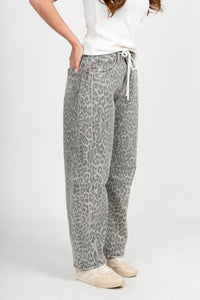 Vervet high rise leopard barrel jeans grey | Lush Fashion Lounge: boutique women's jeans, fashion jeans for women, affordable fashion jeans, cute boutique jeans