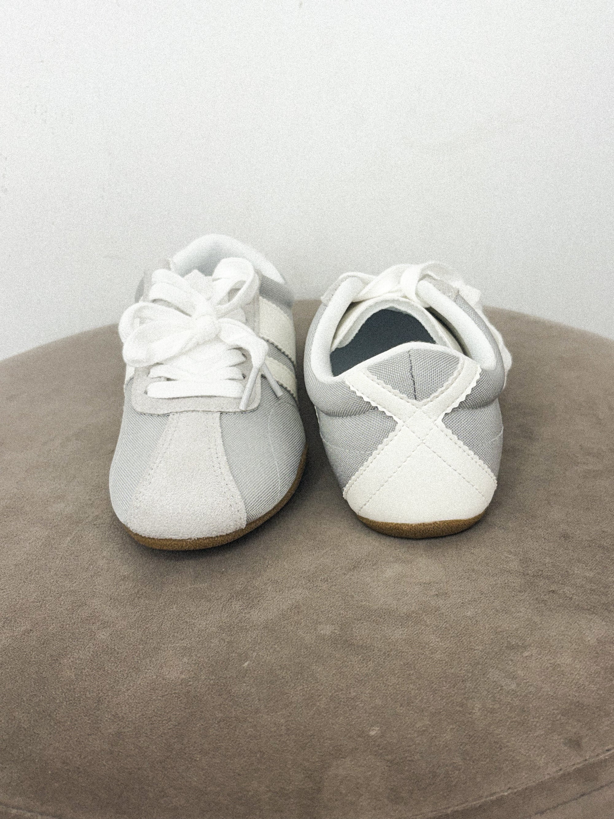 Target lace up sneaker grey/white - Affordable sneakers - Boutique Shoes at Lush Fashion Lounge Boutique in Oklahoma City
