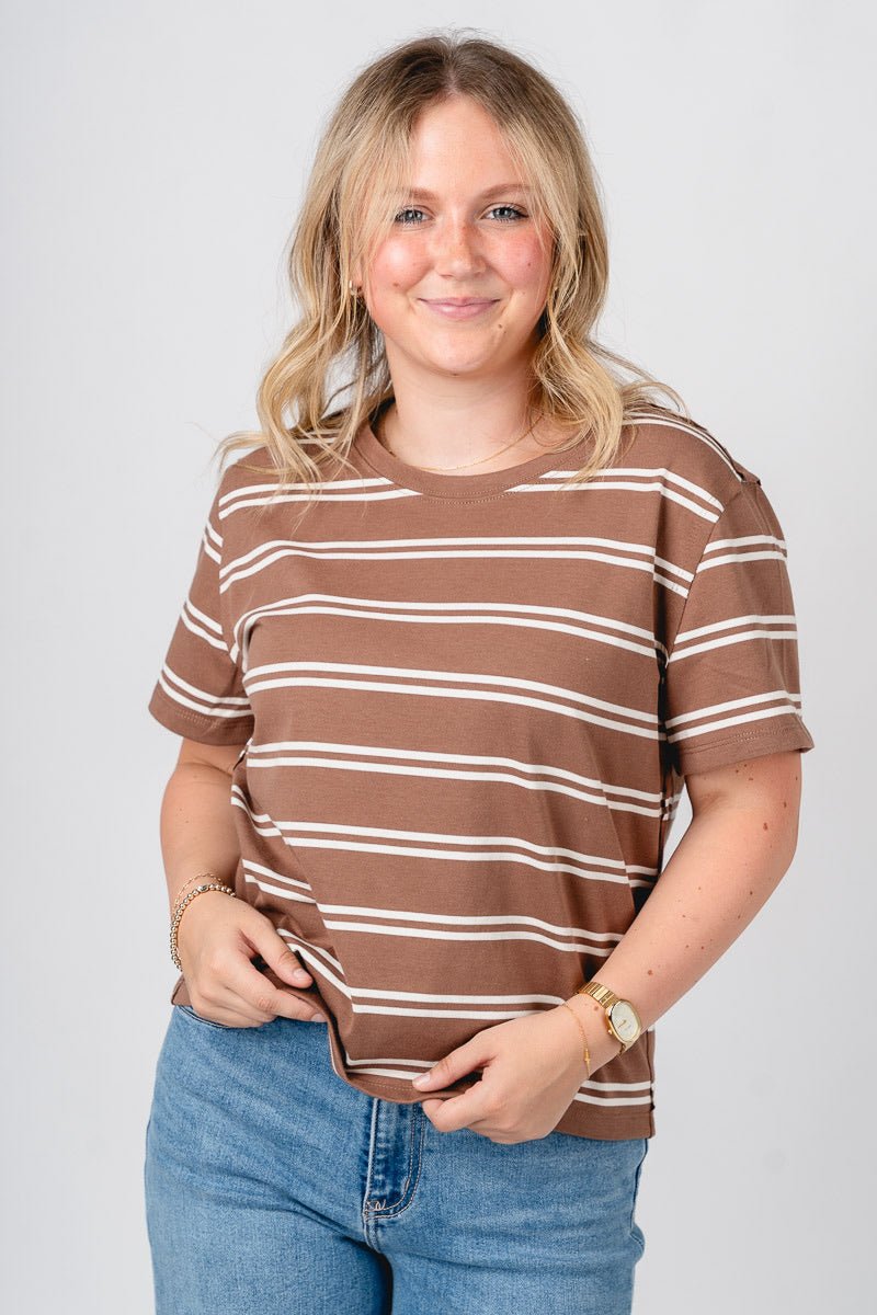 Striped boxy short sleeve t-shirt brown/white