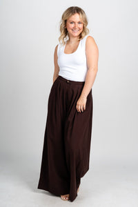 Pleated wide leg linen pants espresso | Lush Fashion Lounge: women's boutique pants, boutique women's pants, affordable boutique pants, women's fashion pants
