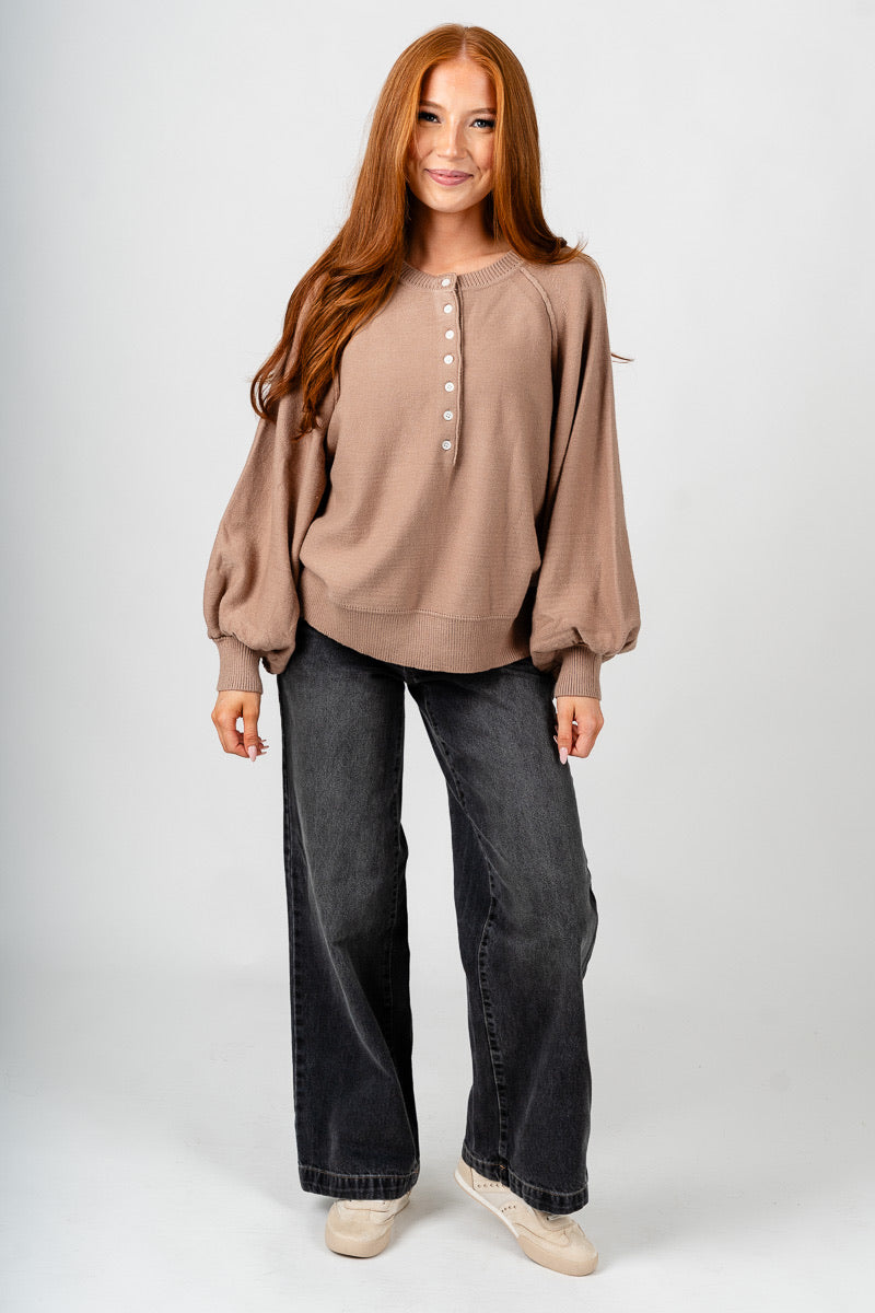 Henley sweater taupe