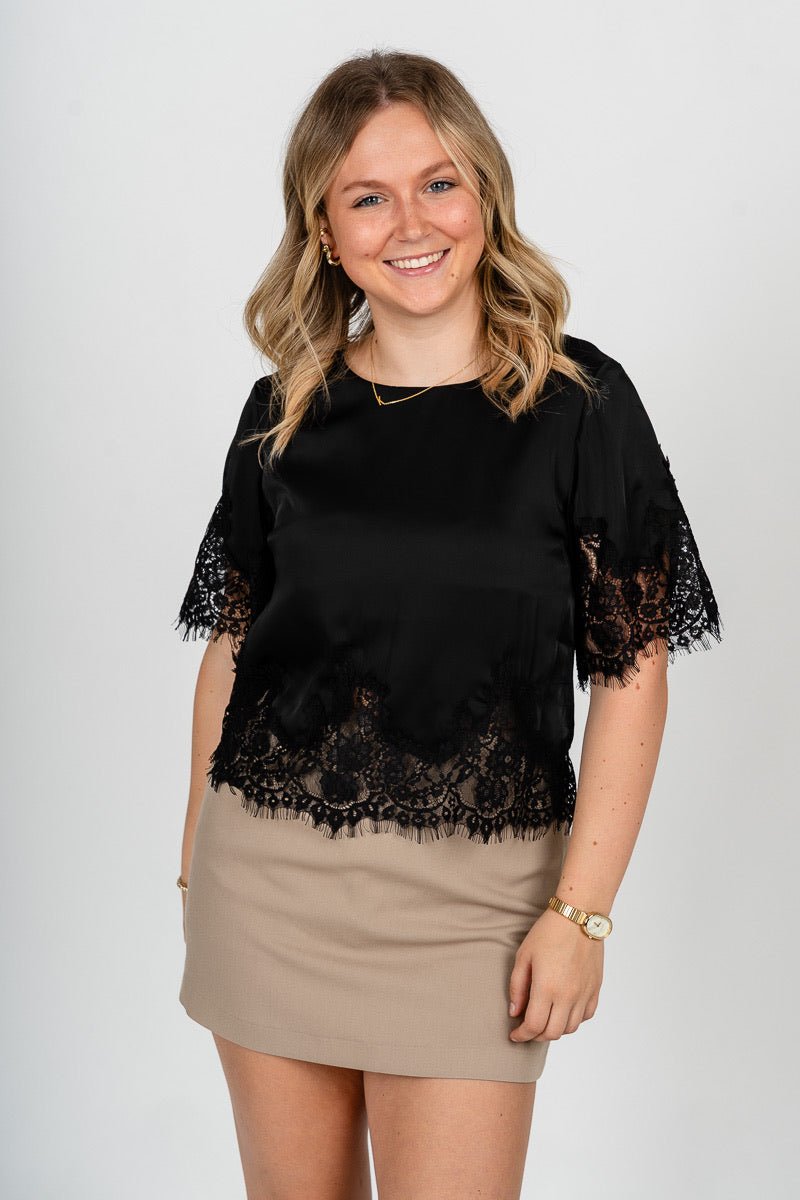 Short sleeve lace trim blouse black