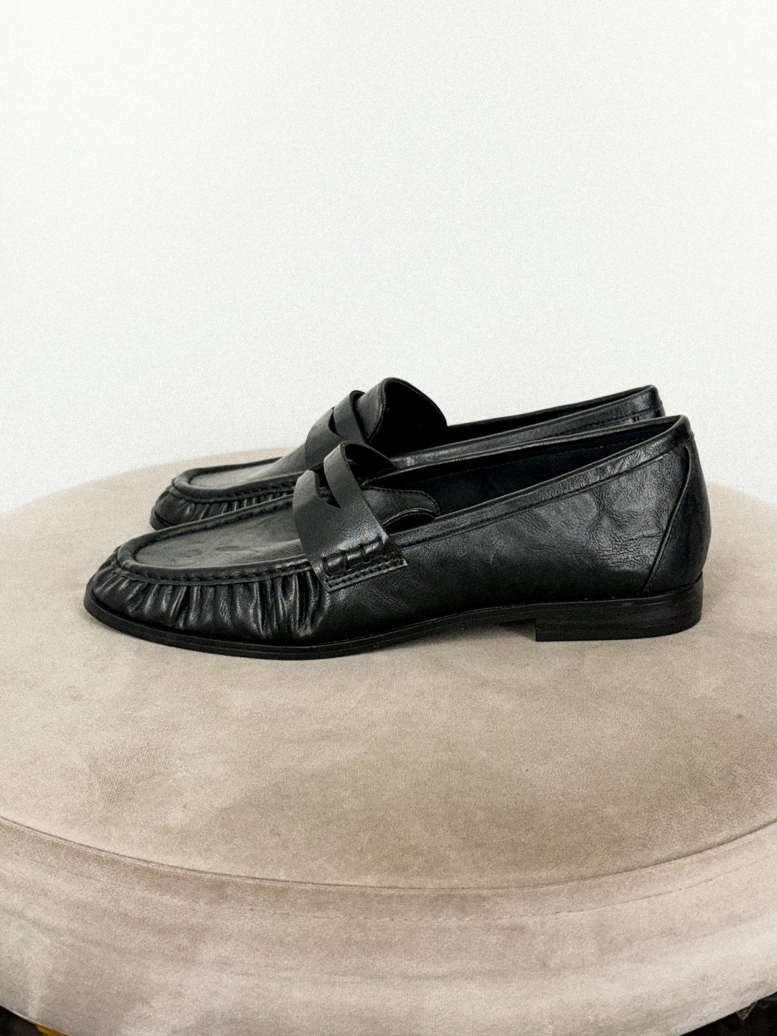Tokyo slip on loafer black - Trendy Shoes - Fashion Shoes at Lush Fashion Lounge Boutique in Oklahoma City