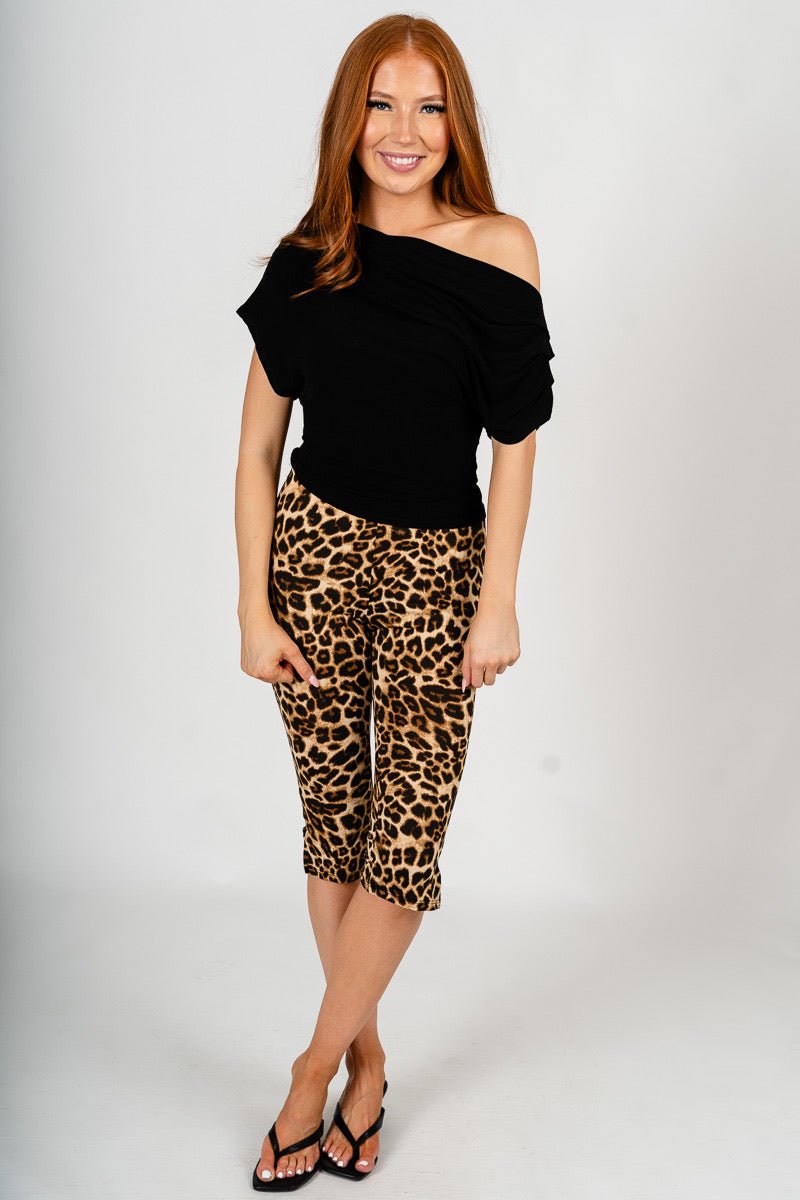 Leopard capri pants beige/black | Lush Fashion Lounge: women's boutique pants, boutique women's pants, affordable boutique pants, women's fashion pants