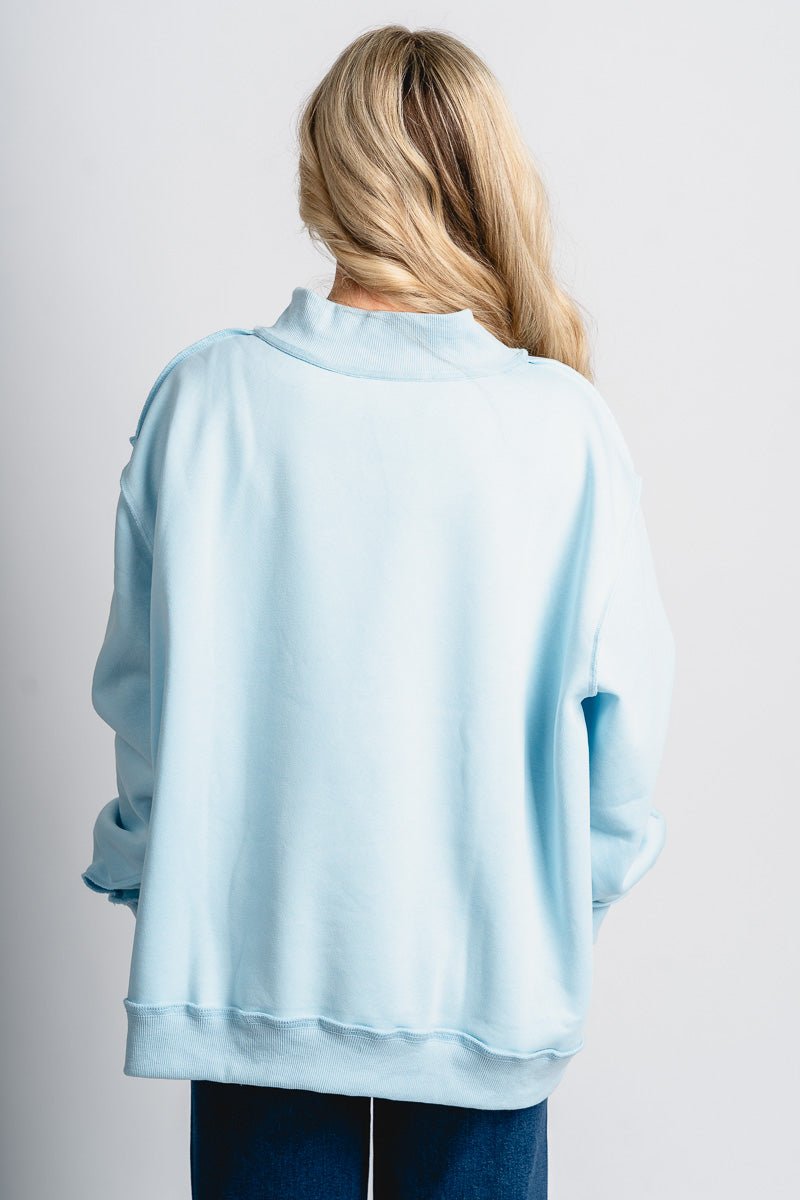 Mock neck sweatshirt light blue