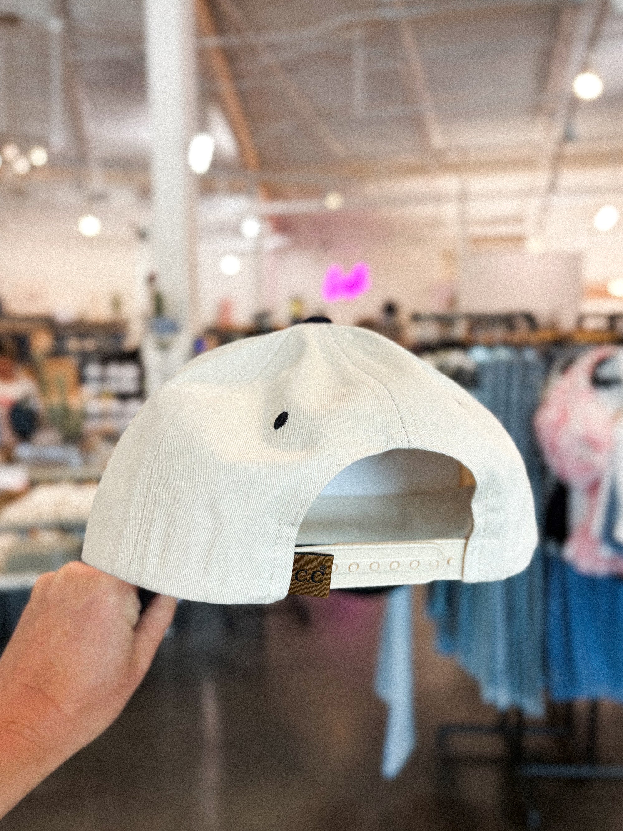 Hot mom hat natural/black