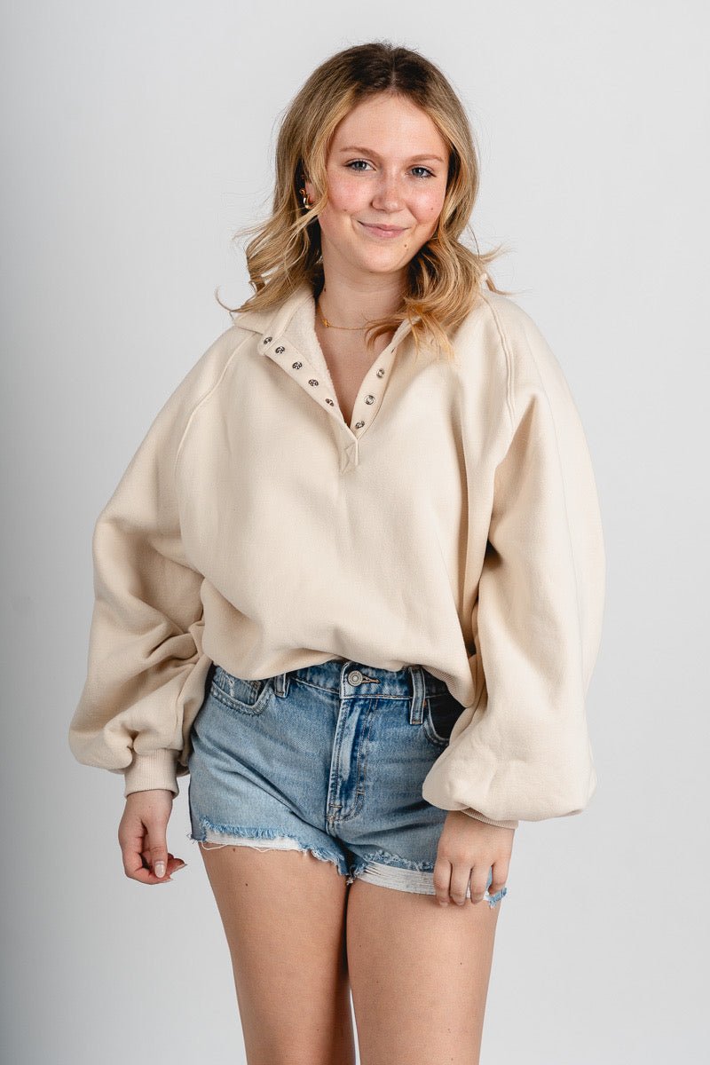 Collared oversized sweatshirt cream - Trendy Sweatshirt - Cute Loungewear Collection at Lush Fashion Lounge Boutique in Oklahoma City
