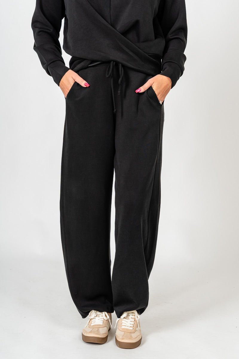 Techno barrel pants black