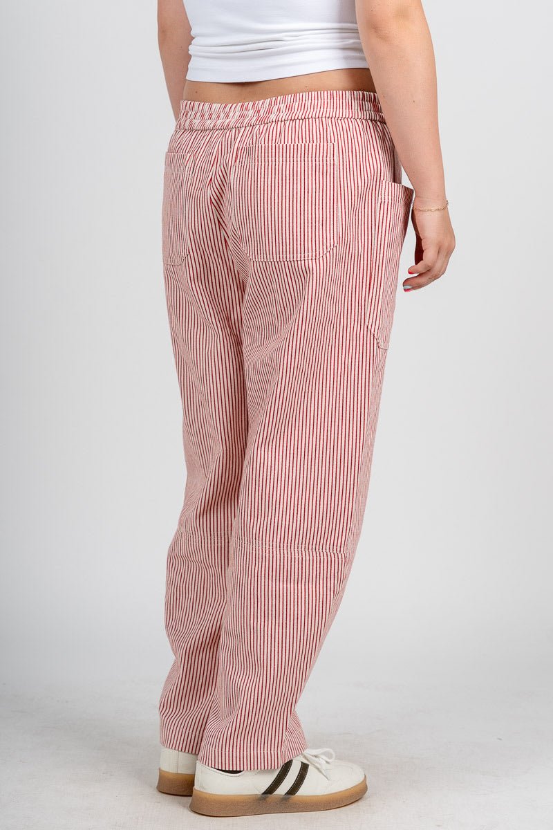 Striped barrel pants white/red | Lush Fashion Lounge: women's boutique pants, boutique women's pants, affordable boutique pants, women's fashion pants