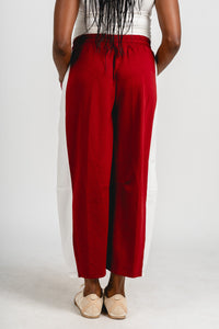 Scuba barrel sweatpants crimson/white | Lush Fashion Lounge: women's boutique pants, boutique women's pants, affordable boutique pants, women's fashion pants