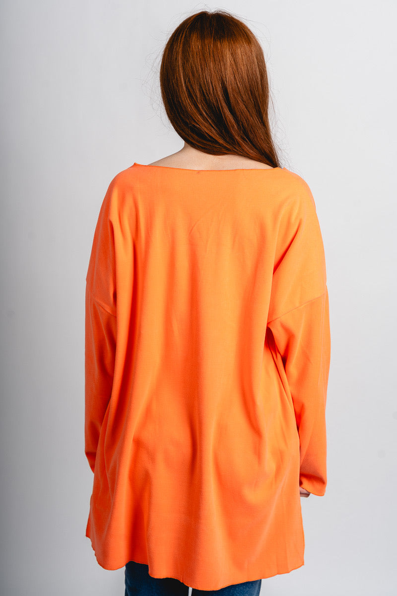 Oversized v-neck long sleeve top orange