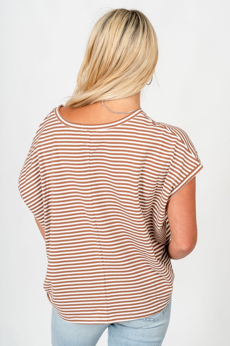 Boxy striped short sleeve top toffee/white