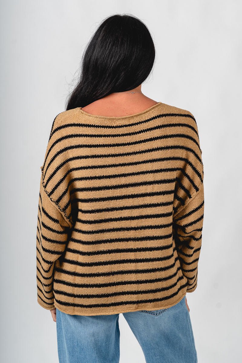 Striped oversized sweater sand/black