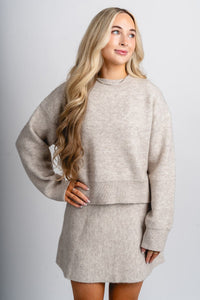 Crew neck sweater oatmeal – Boutique Sweaters | Fashionable Sweaters at Lush Fashion Lounge Boutique in Oklahoma City