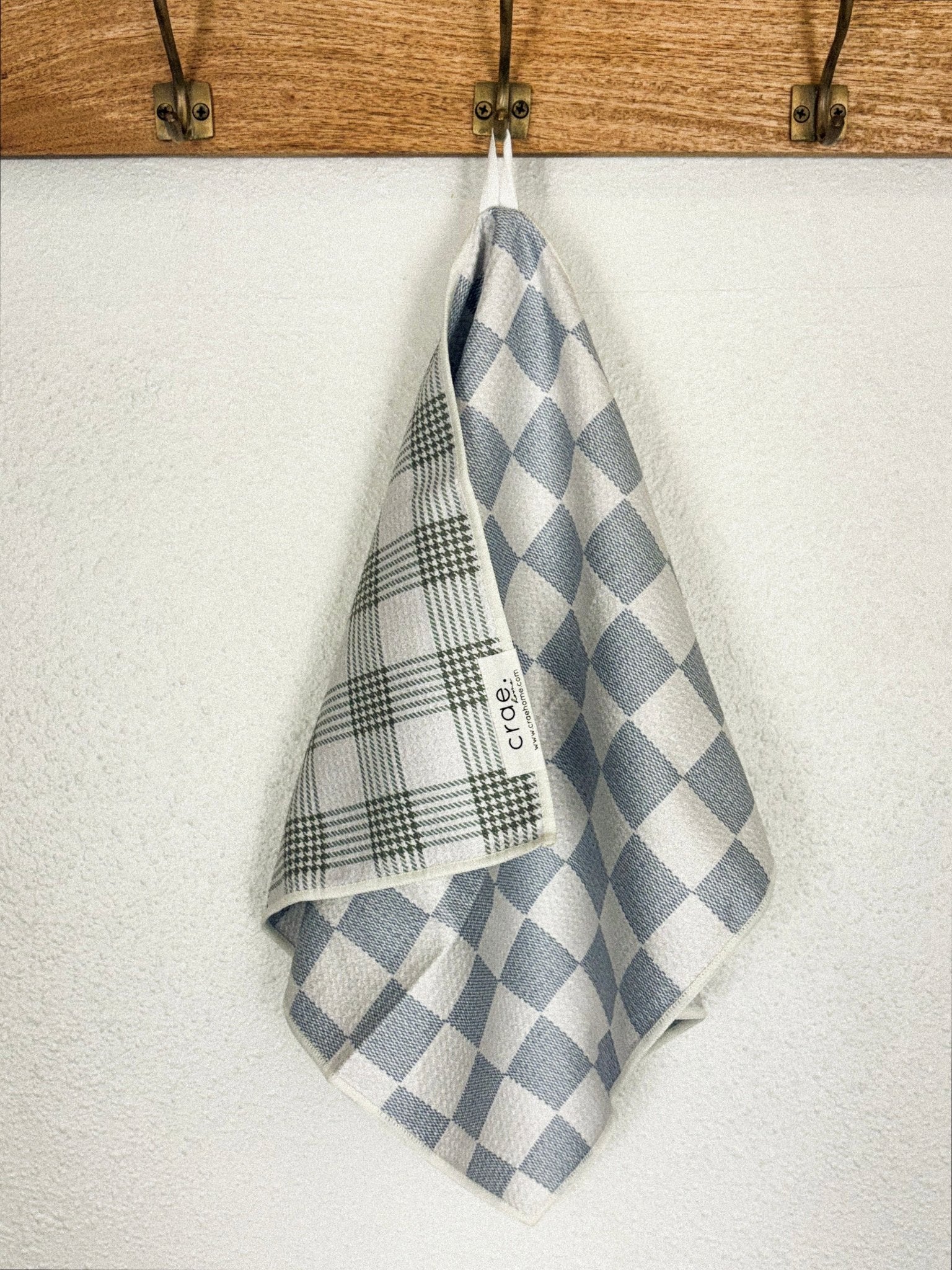 Crae reversible hand towel glacier