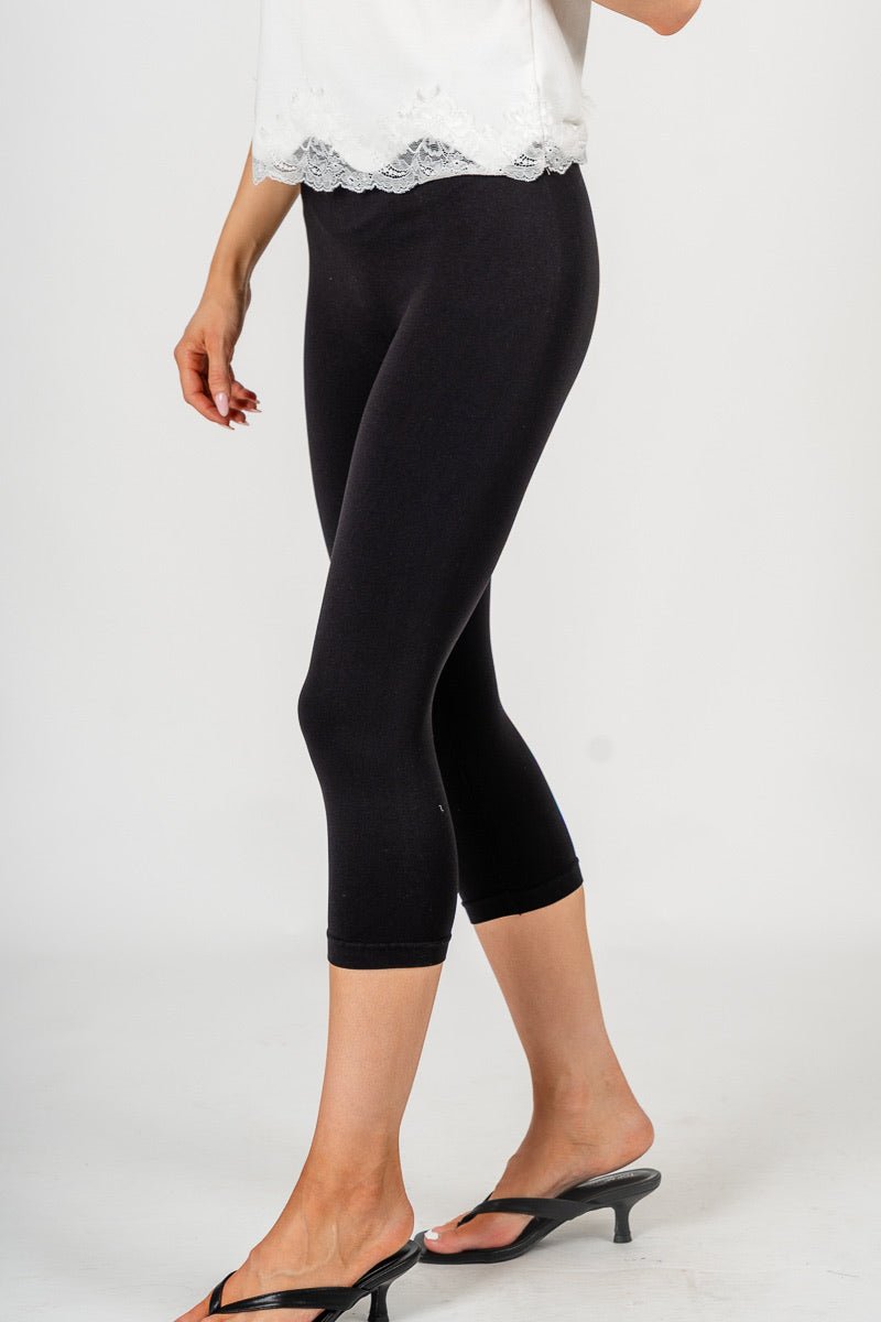 High rise capri leggings black | Lush Fashion Lounge: women's boutique leggings, boutique fashion leggings, boutique exercise leggings, cute affordable leggings